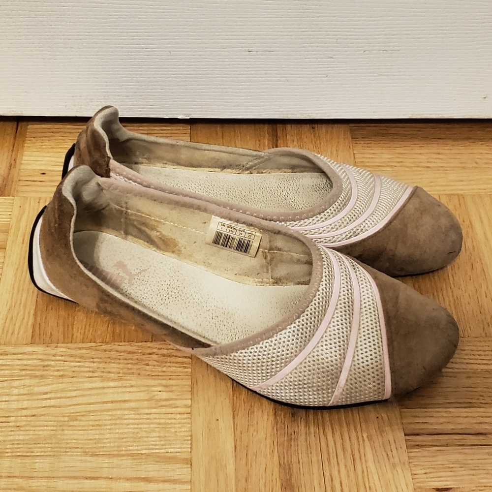 PUMA slip in walking shoes